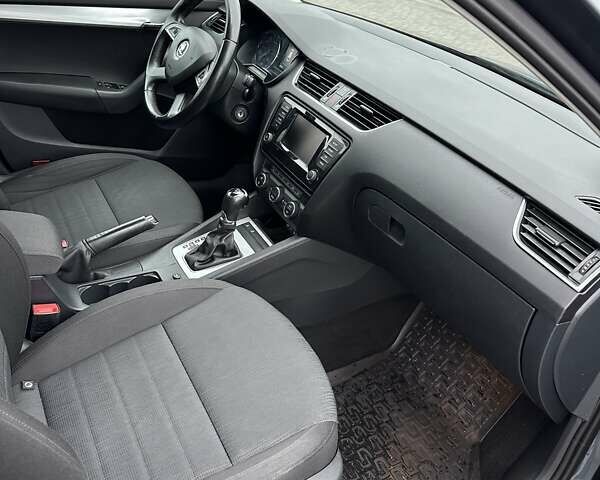 Серый Шкода Октавия, объемом двигателя 2 л и пробегом 229 тыс. км за 11750 $, фото 13 на Automoto.ua