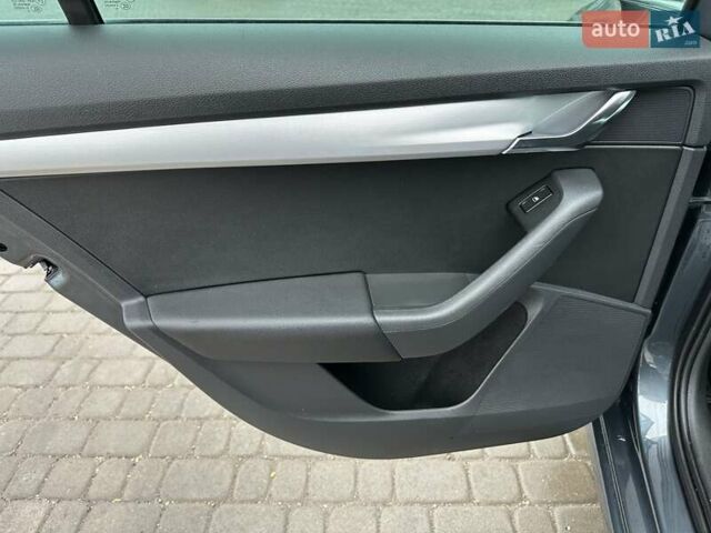 Серый Шкода Октавия, объемом двигателя 2 л и пробегом 229 тыс. км за 11750 $, фото 32 на Automoto.ua