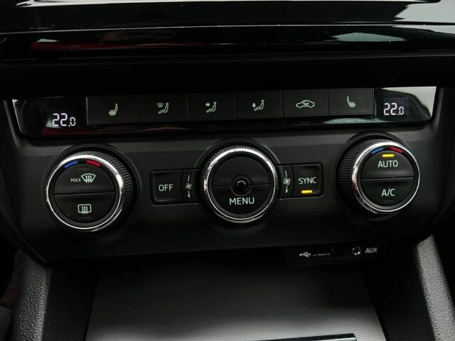 Серый Шкода Октавия, объемом двигателя 2 л и пробегом 239 тыс. км за 12500 $, фото 12 на Automoto.ua