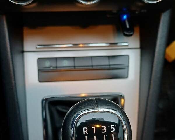 Серый Шкода Октавия, объемом двигателя 1.6 л и пробегом 287 тыс. км за 11300 $, фото 23 на Automoto.ua