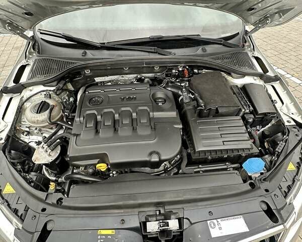 Сірий Шкода Октавія, об'ємом двигуна 1.6 л та пробігом 266 тис. км за 12000 $, фото 15 на Automoto.ua