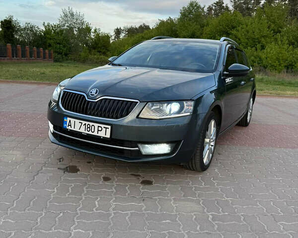 Сірий Шкода Октавія, об'ємом двигуна 1.6 л та пробігом 230 тис. км за 12100 $, фото 3 на Automoto.ua