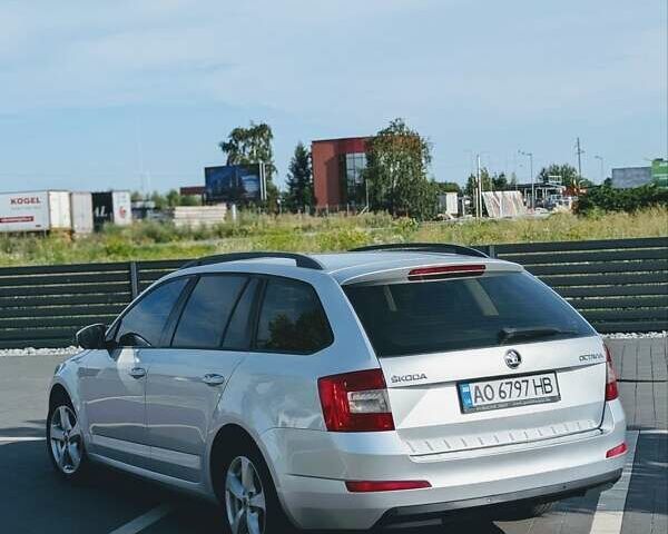 Серый Шкода Октавия, объемом двигателя 1.6 л и пробегом 273 тыс. км за 9800 $, фото 7 на Automoto.ua
