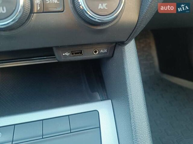 Серый Шкода Октавия, объемом двигателя 2 л и пробегом 290 тыс. км за 12499 $, фото 36 на Automoto.ua