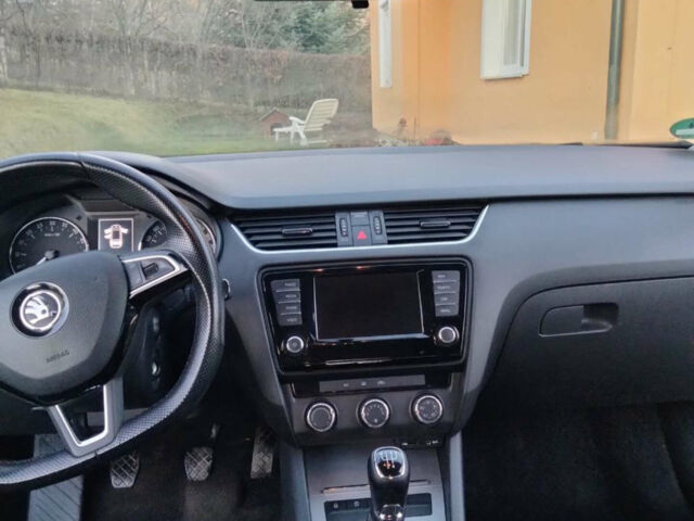 Сірий Шкода Октавія, об'ємом двигуна 1.6 л та пробігом 216 тис. км за 10500 $, фото 4 на Automoto.ua