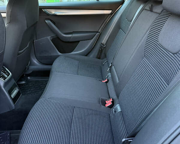 Серый Шкода Октавия, объемом двигателя 2 л и пробегом 225 тыс. км за 13950 $, фото 15 на Automoto.ua