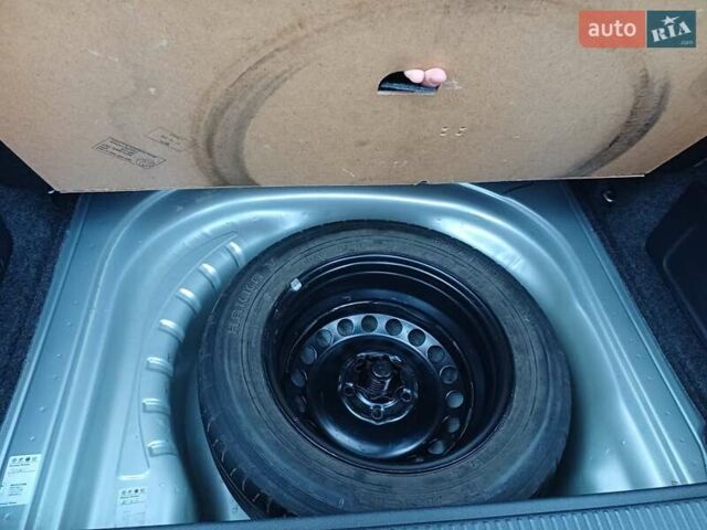 Серый Шкода Октавия, объемом двигателя 1.6 л и пробегом 287 тыс. км за 11300 $, фото 26 на Automoto.ua