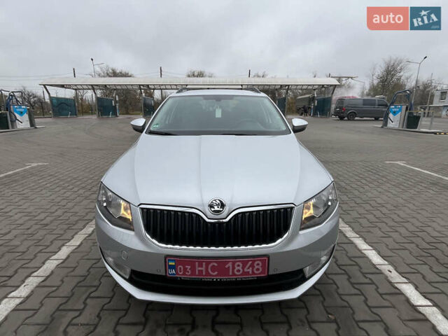 Серый Шкода Октавия, объемом двигателя 1.97 л и пробегом 239 тыс. км за 12500 $, фото 1 на Automoto.ua