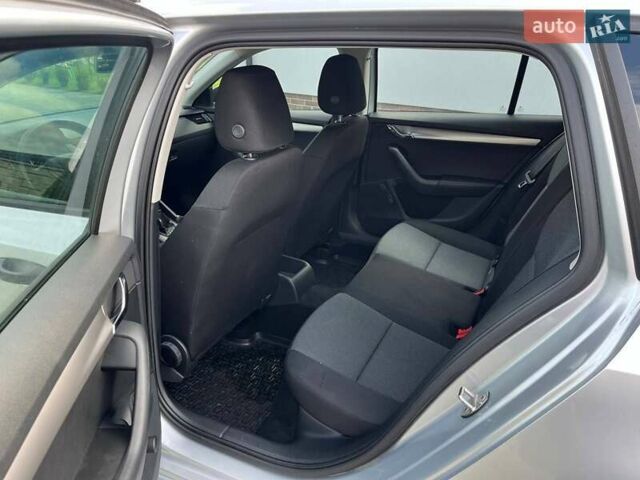 Серый Шкода Октавия, объемом двигателя 1.6 л и пробегом 182 тыс. км за 10200 $, фото 24 на Automoto.ua