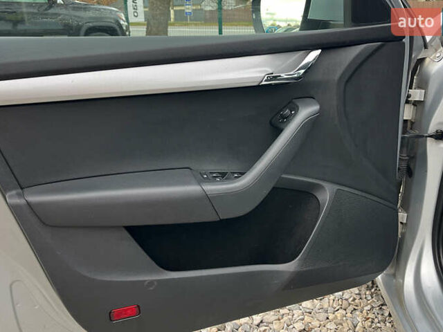 Серый Шкода Октавия, объемом двигателя 1.6 л и пробегом 305 тыс. км за 11600 $, фото 24 на Automoto.ua