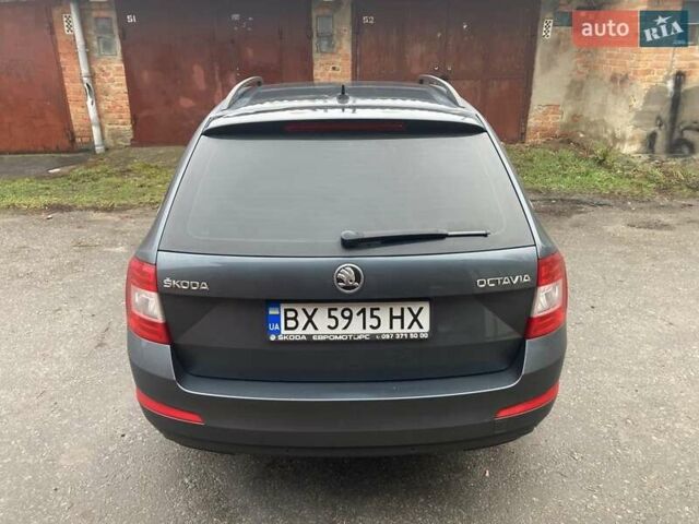 Серый Шкода Октавия, объемом двигателя 2 л и пробегом 269 тыс. км за 13300 $, фото 2 на Automoto.ua
