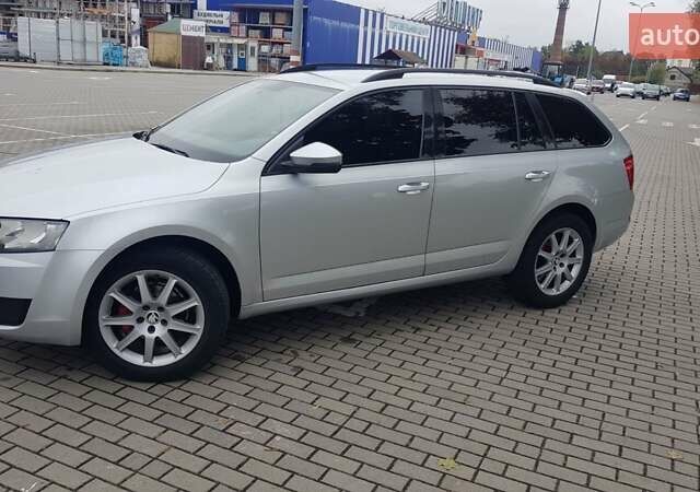 Шкода Октавія 2015 у Коломые на Automoto.ua Сірий Шкода Октавія, об'ємом двигуна 1.6 л та пробігом 345 тис. км за 8799 $, фото 12 на Automoto.ua