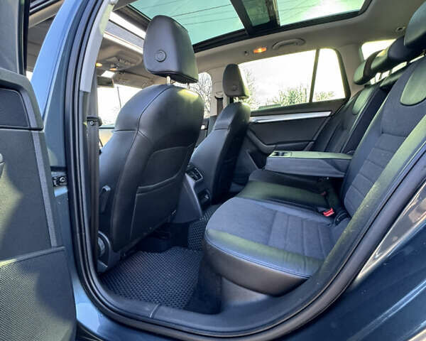 Сірий Шкода Октавія, об'ємом двигуна 1.97 л та пробігом 284 тис. км за 12999 $, фото 18 на Automoto.ua