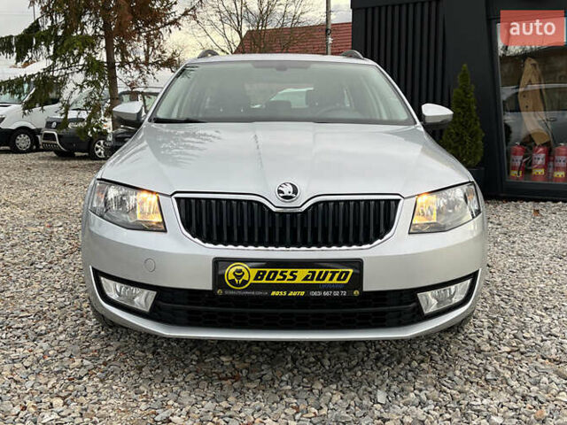 Серый Шкода Октавия, объемом двигателя 1.6 л и пробегом 305 тыс. км за 11600 $, фото 2 на Automoto.ua