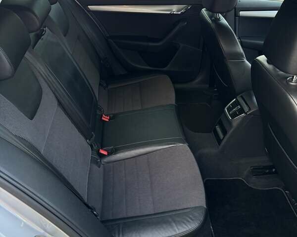 Серый Шкода Октавия, объемом двигателя 1.97 л и пробегом 206 тыс. км за 11500 $, фото 14 на Automoto.ua