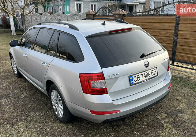 Серый Шкода Октавия, объемом двигателя 1.6 л и пробегом 307 тыс. км за 11700 $, фото 3 на Automoto.ua