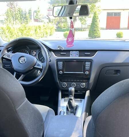 Серый Шкода Октавия, объемом двигателя 1.6 л и пробегом 297 тыс. км за 11900 $, фото 28 на Automoto.ua