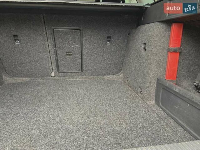 Серый Шкода Октавия, объемом двигателя 1.6 л и пробегом 305 тыс. км за 11000 $, фото 63 на Automoto.ua