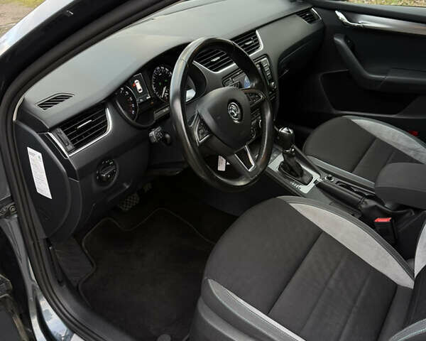 Сірий Шкода Октавія, об'ємом двигуна 2 л та пробігом 210 тис. км за 14900 $, фото 48 на Automoto.ua