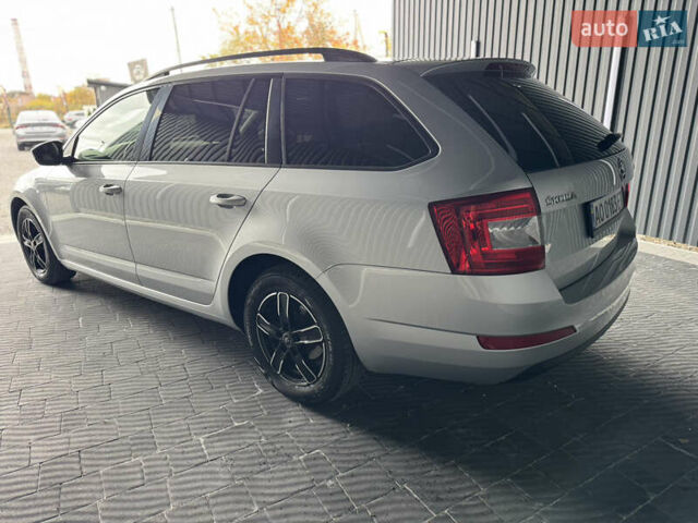 Серый Шкода Октавия, объемом двигателя 1.6 л и пробегом 271 тыс. км за 9799 $, фото 9 на Automoto.ua