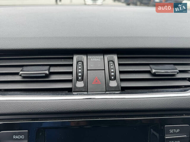 Серый Шкода Октавия, объемом двигателя 2 л и пробегом 224 тыс. км за 12900 $, фото 26 на Automoto.ua