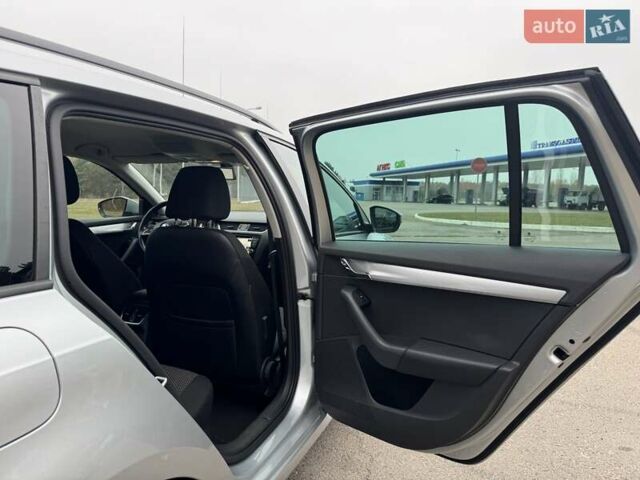 Шкода Октавия 2016 в Ковель на Automoto.ua Серый Шкода Октавия, объемом двигателя 0 л и пробегом 227 тыс. км за 12700 $, фото 76 на Automoto.ua
