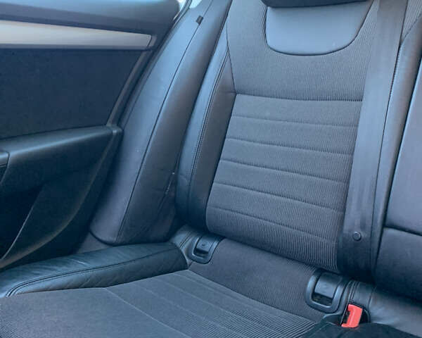 Серый Шкода Октавия, объемом двигателя 1.6 л и пробегом 237 тыс. км за 11800 $, фото 18 на Automoto.ua