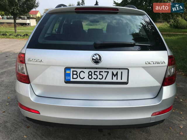 Серый Шкода Октавия, объемом двигателя 1.6 л и пробегом 226 тыс. км за 12500 $, фото 2 на Automoto.ua