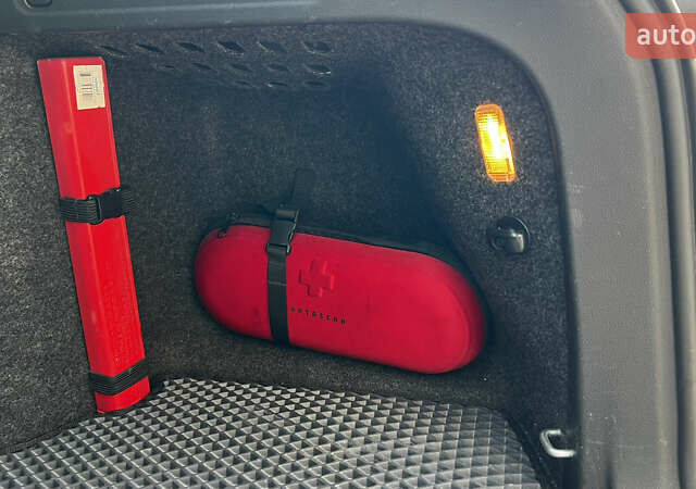 Серый Шкода Октавия, объемом двигателя 1.6 л и пробегом 294 тыс. км за 12900 $, фото 22 на Automoto.ua