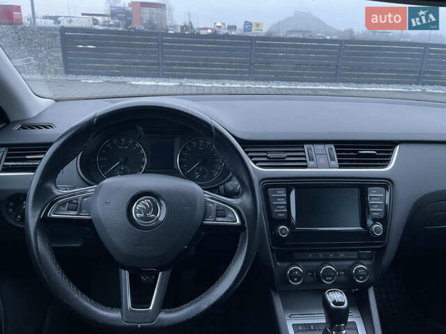 Шкода Октавия 2016 в Мукачеве на Automoto.ua Серый Шкода Октавия, объемом двигателя 1.6 л и пробегом 211 тыс. км за 10500 $, фото 5 на Automoto.ua
