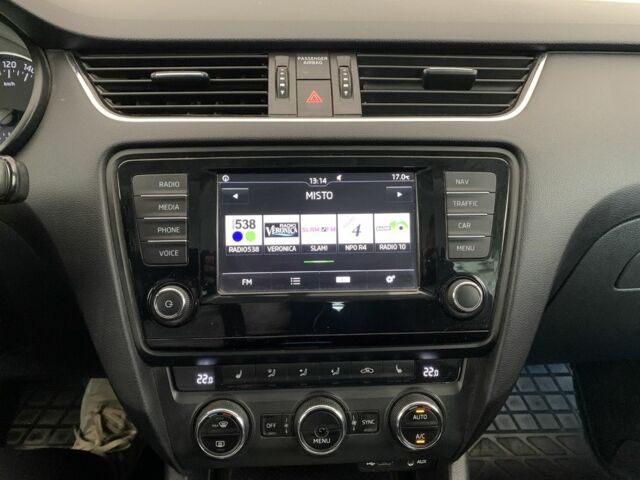 Серый Шкода Октавия, объемом двигателя 1.6 л и пробегом 240 тыс. км за 11300 $, фото 7 на Automoto.ua