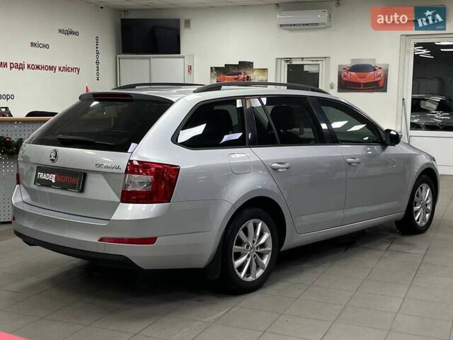 Серый Шкода Октавия, объемом двигателя 1.97 л и пробегом 296 тыс. км за 11490 $, фото 6 на Automoto.ua