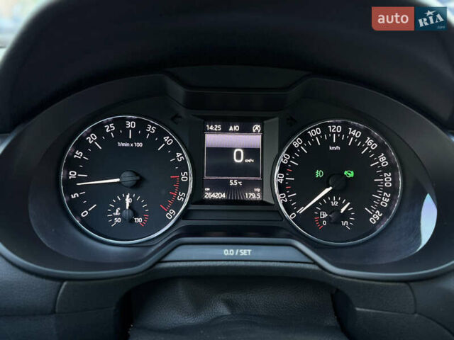 Серый Шкода Октавия, объемом двигателя 1.97 л и пробегом 264 тыс. км за 14500 $, фото 10 на Automoto.ua