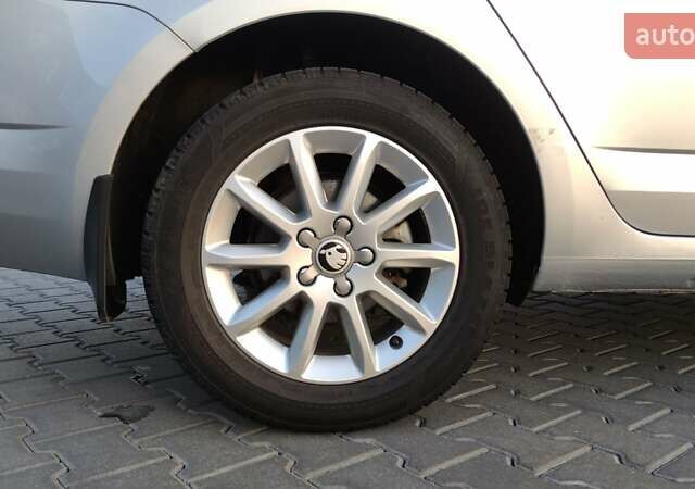 Серый Шкода Октавия, объемом двигателя 1.98 л и пробегом 284 тыс. км за 13500 $, фото 46 на Automoto.ua