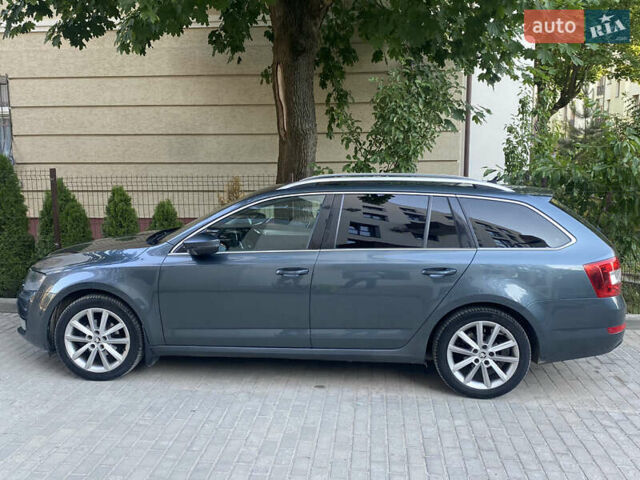 Серый Шкода Октавия, объемом двигателя 1.6 л и пробегом 213 тыс. км за 13700 $, фото 1 на Automoto.ua