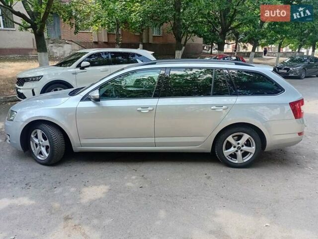 Серый Шкода Октавия, объемом двигателя 1.8 л и пробегом 200 тыс. км за 10700 $, фото 3 на Automoto.ua