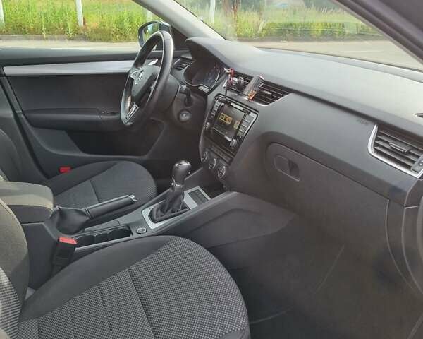 Серый Шкода Октавия, объемом двигателя 1.6 л и пробегом 169 тыс. км за 13000 $, фото 23 на Automoto.ua