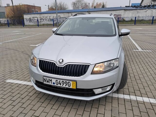 Серый Шкода Октавия, объемом двигателя 1.6 л и пробегом 230 тыс. км за 9700 $, фото 2 на Automoto.ua