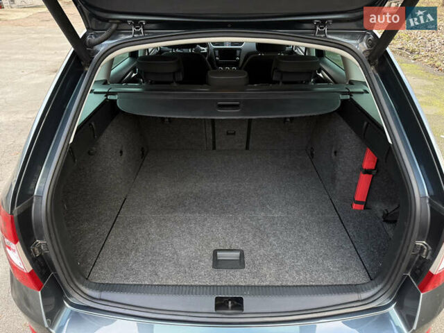 Сірий Шкода Октавія, об'ємом двигуна 2 л та пробігом 210 тис. км за 14900 $, фото 96 на Automoto.ua