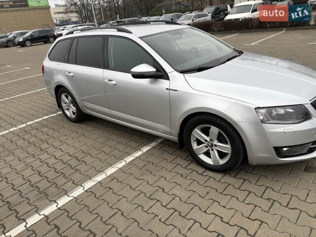 Серый Шкода Октавия, объемом двигателя 2 л и пробегом 315 тыс. км за 12800 $, фото 2 на Automoto.ua