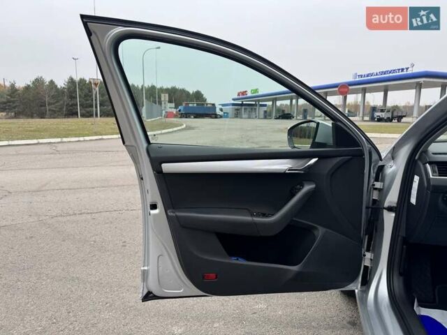 Шкода Октавия 2016 в Ковель на Automoto.ua Серый Шкода Октавия, объемом двигателя 0 л и пробегом 227 тыс. км за 12700 $, фото 46 на Automoto.ua