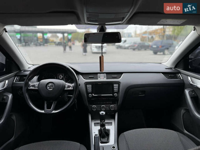 Серый Шкода Октавия, объемом двигателя 2 л и пробегом 224 тыс. км за 12900 $, фото 32 на Automoto.ua