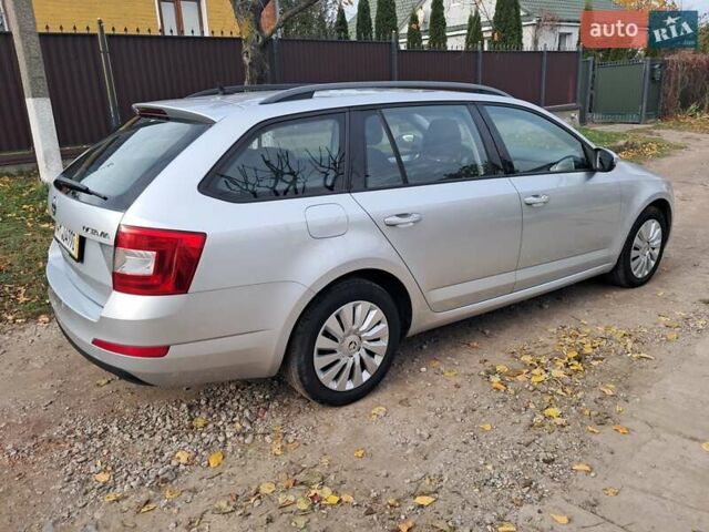 Серый Шкода Октавия, объемом двигателя 1.6 л и пробегом 240 тыс. км за 11300 $, фото 6 на Automoto.ua