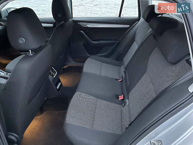Серый Шкода Октавия, объемом двигателя 1.6 л и пробегом 255 тыс. км за 11600 $, фото 13 на Automoto.ua