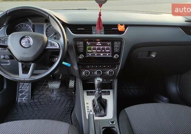 Серый Шкода Октавия, объемом двигателя 1.98 л и пробегом 284 тыс. км за 13500 $, фото 27 на Automoto.ua