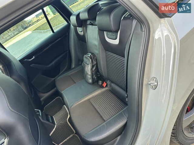 Серый Шкода Октавия, объемом двигателя 1.97 л и пробегом 239 тыс. км за 15900 $, фото 28 на Automoto.ua