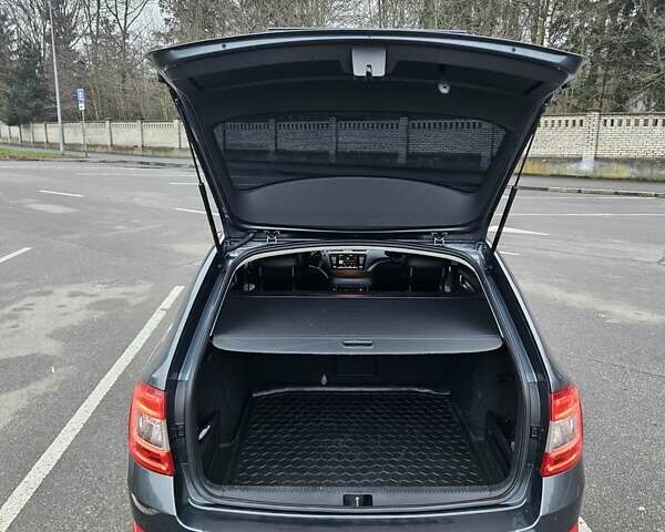 Серый Шкода Октавия, объемом двигателя 1.6 л и пробегом 232 тыс. км за 11200 $, фото 9 на Automoto.ua