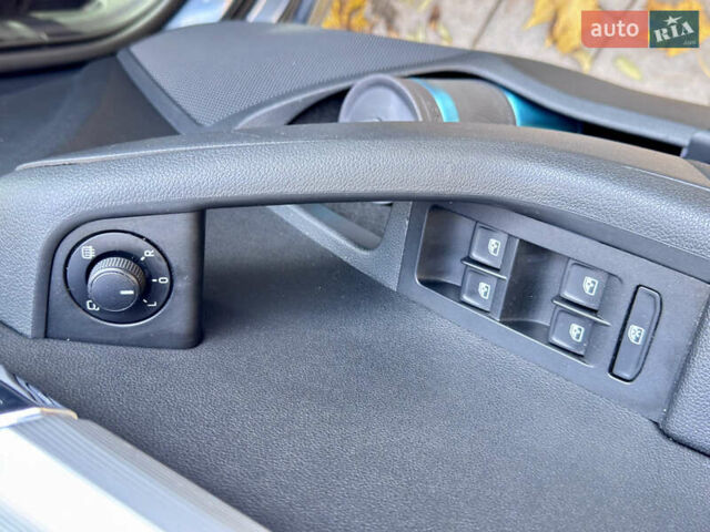 Сірий Шкода Октавія, об'ємом двигуна 1.97 л та пробігом 255 тис. км за 12700 $, фото 17 на Automoto.ua