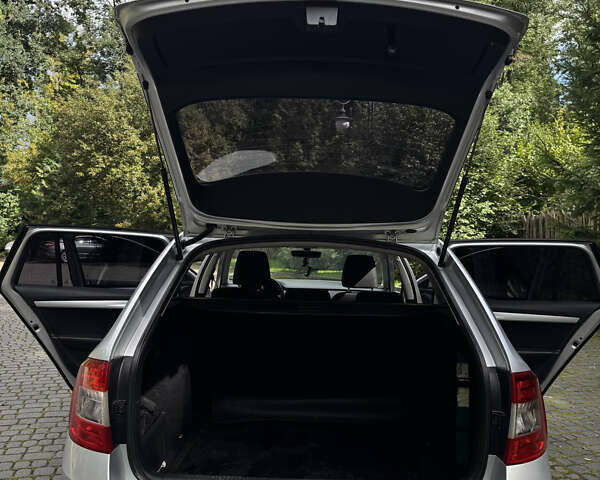 Серый Шкода Октавия, объемом двигателя 1.6 л и пробегом 241 тыс. км за 12500 $, фото 22 на Automoto.ua