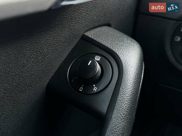 Серый Шкода Октавия, объемом двигателя 1.6 л и пробегом 216 тыс. км за 12500 $, фото 39 на Automoto.ua